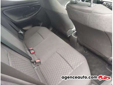 Toyota Yaris — 18