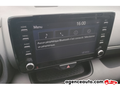 Toyota Yaris — 12