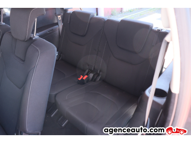 Ford S-Max — 19