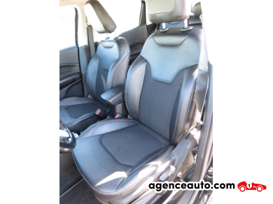 Jeep Compass — 12