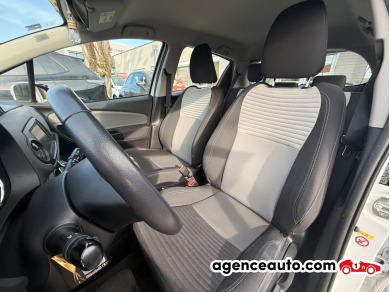 Toyota Yaris — 13