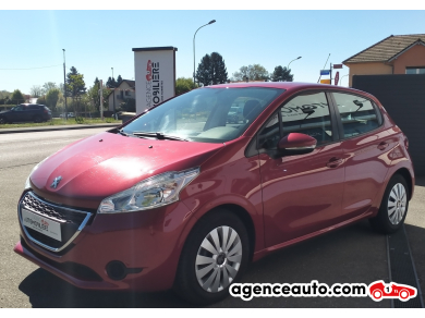 Peugeot 208 — 3