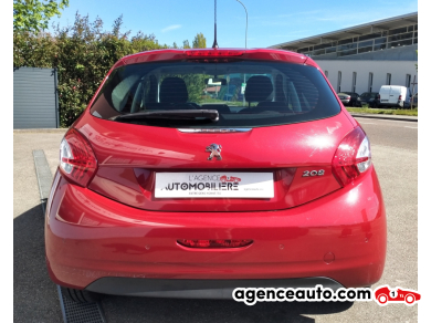 Peugeot 208 — 6