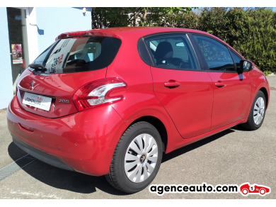 Peugeot 208 — 7