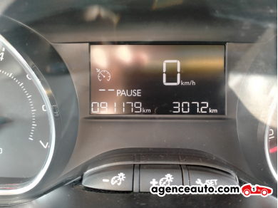 Peugeot 208 — 20