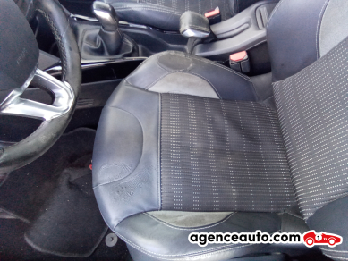 Peugeot 2008 — 26