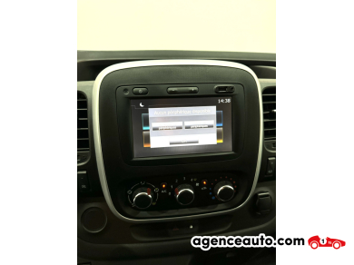 Renault Trafic — 28