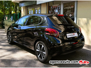 Peugeot 208 — 4