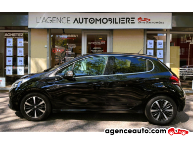 Peugeot 208 — 7