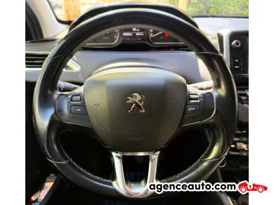Peugeot 208 — 12