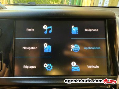 Peugeot 208 — 20