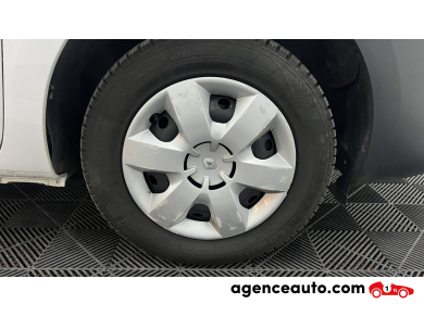 Renault Kangoo Express — 24