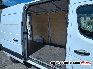 Nissan Interstar — 10