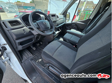 Nissan Interstar — 15