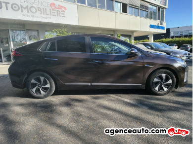 Hyundai IONIQ — 8
