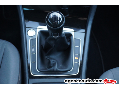 Volkswagen Golf — 22