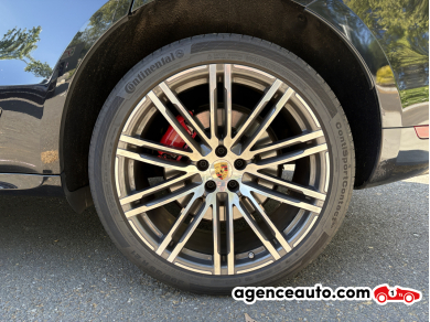 Porsche Macan — 30
