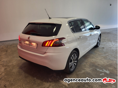 Peugeot 308 — 7