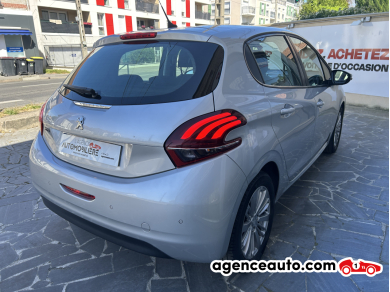 Peugeot 208 — 5