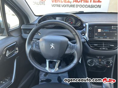 Peugeot 208 — 12