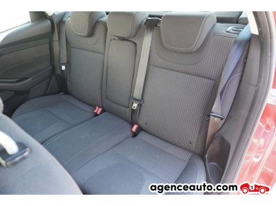 Ford Focus — 12