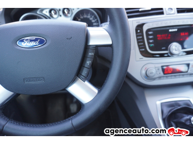 Ford Kuga — 18