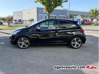 Peugeot 208 — 4