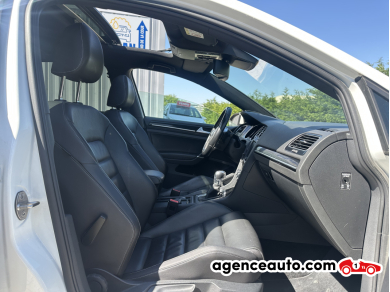 Volkswagen Golf — 11