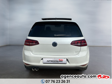 Volkswagen Golf — 4