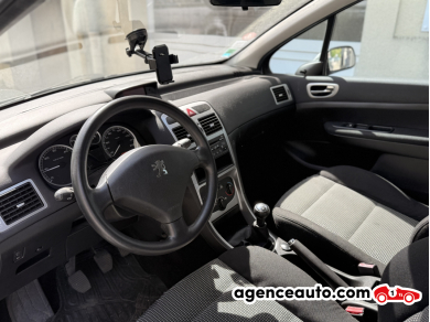 Peugeot 307 — 9