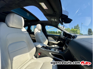Jaguar F-Pace — 12