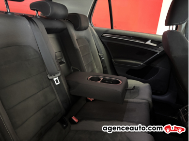 Volkswagen Golf — 29