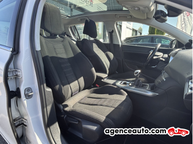 Peugeot 308 — 11