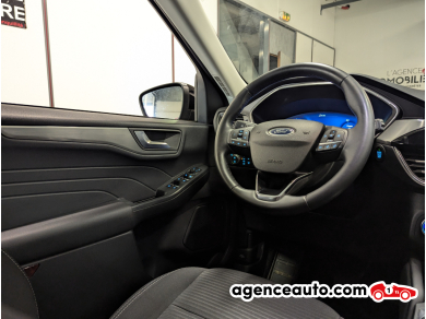 Ford Kuga — 7