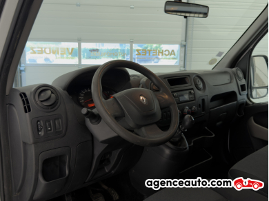 Renault Master — 9