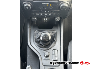Ford Ranger — 32