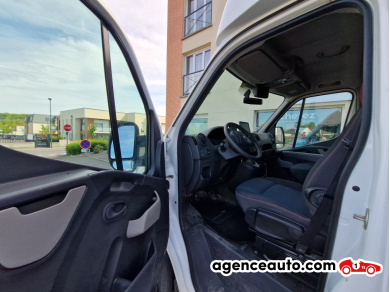 Renault Master — 10