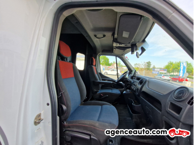 Renault Master — 32