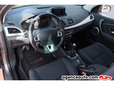 Renault Megane Estate — 17
