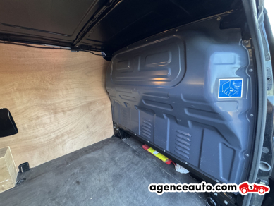 Mercedes Vito — 17