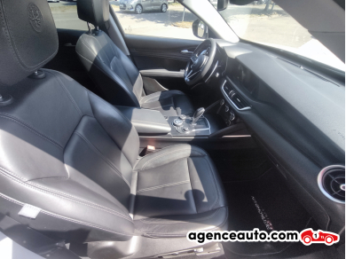 Alfa Romeo STELVIO — 15