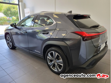 Lexus UX — 4