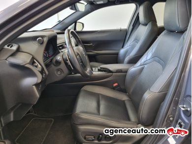 Lexus UX — 12