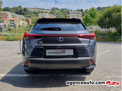 Lexus UX — 35