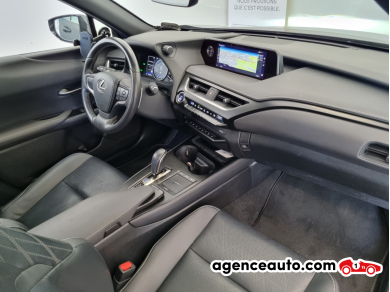 Lexus UX — 20
