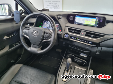 Lexus UX — 22