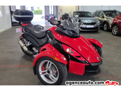 Can-Am Spyder — 2