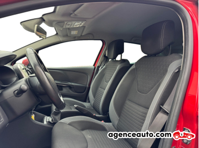 Renault Clio — 12