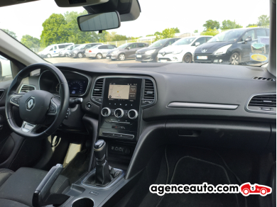 Renault Megane — 15
