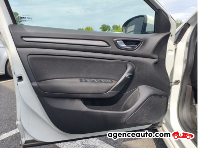 Renault Megane — 9